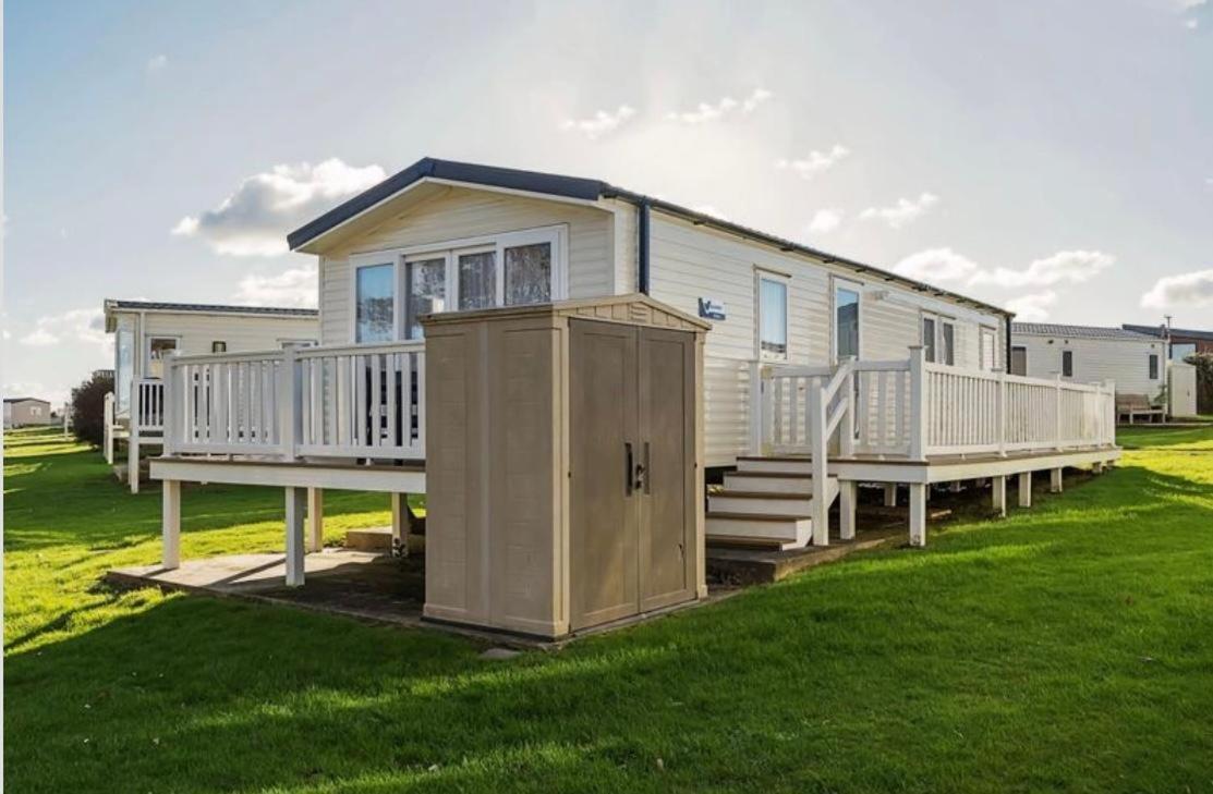 Emma'S Retreat 3-Bedroom Caravan Sleeps 6 At Durdle Door Nr Wareham Dorset Exterior foto