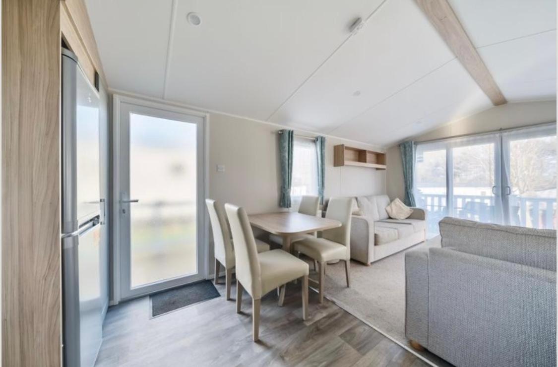 Emma'S Retreat 3-Bedroom Caravan Sleeps 6 At Durdle Door Nr Wareham Dorset Exterior foto